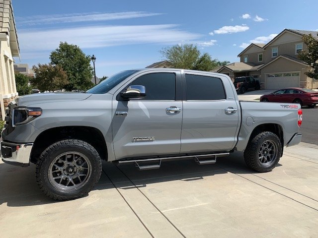 Toyota Tundra leveling kit problems