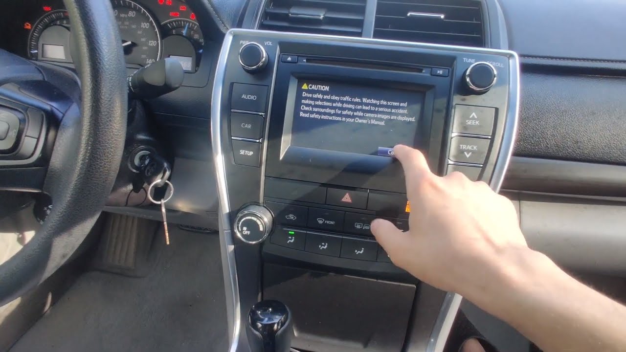 toyota camry touch screen not working