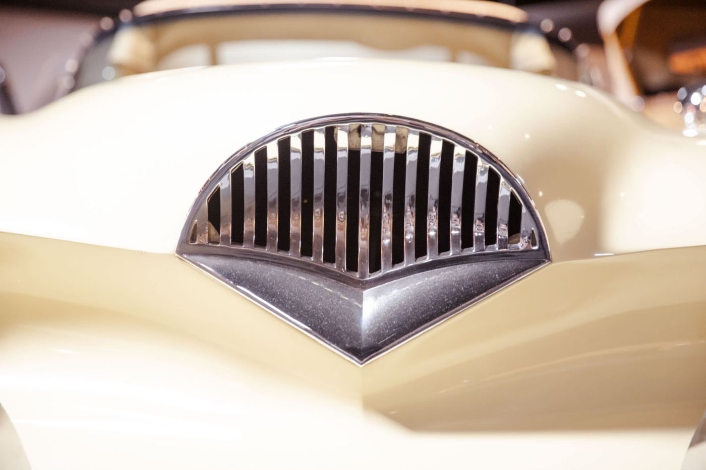 Cream coachwork, fan-shaped grille