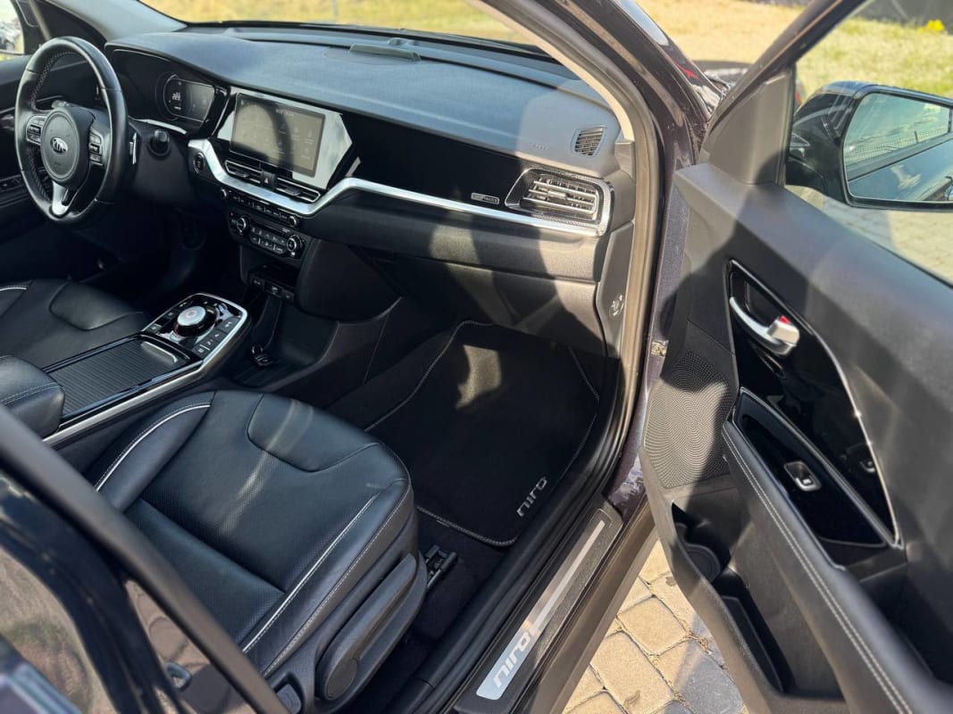 Kia  E-Niro - фото 8