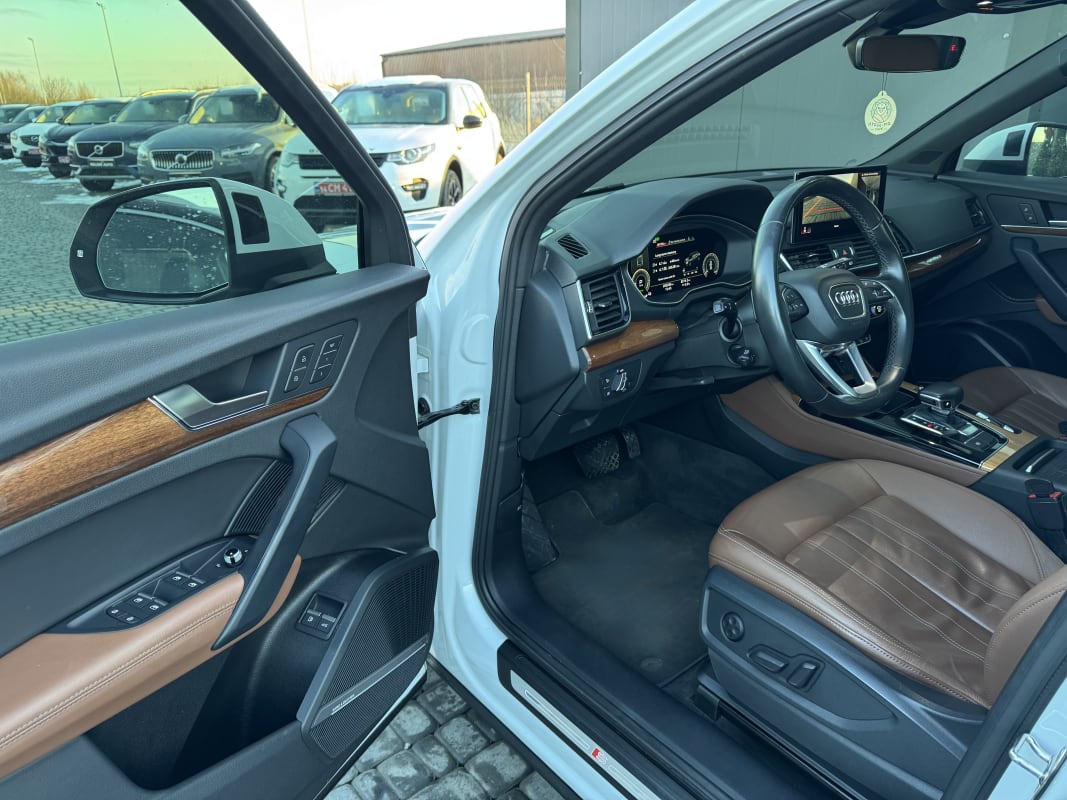 Audi Q5 E-Tron - фото 6