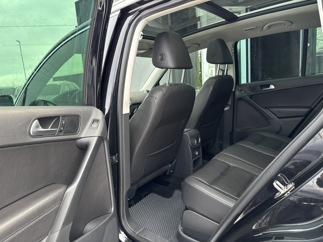 Volkswagen Tiguan - фото 7