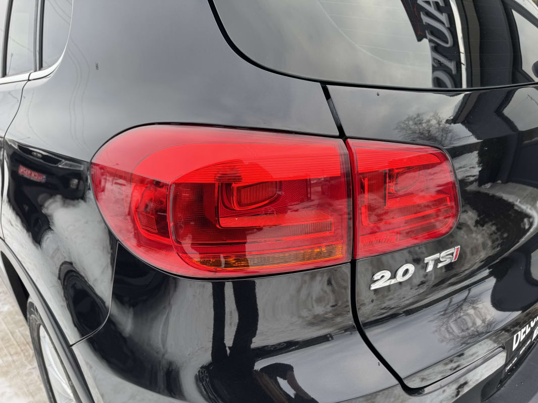 Volkswagen Tiguan - фото 12