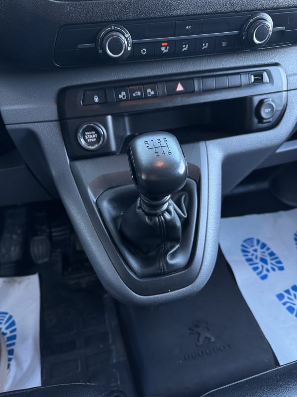 Peugeot Expert - фото 17