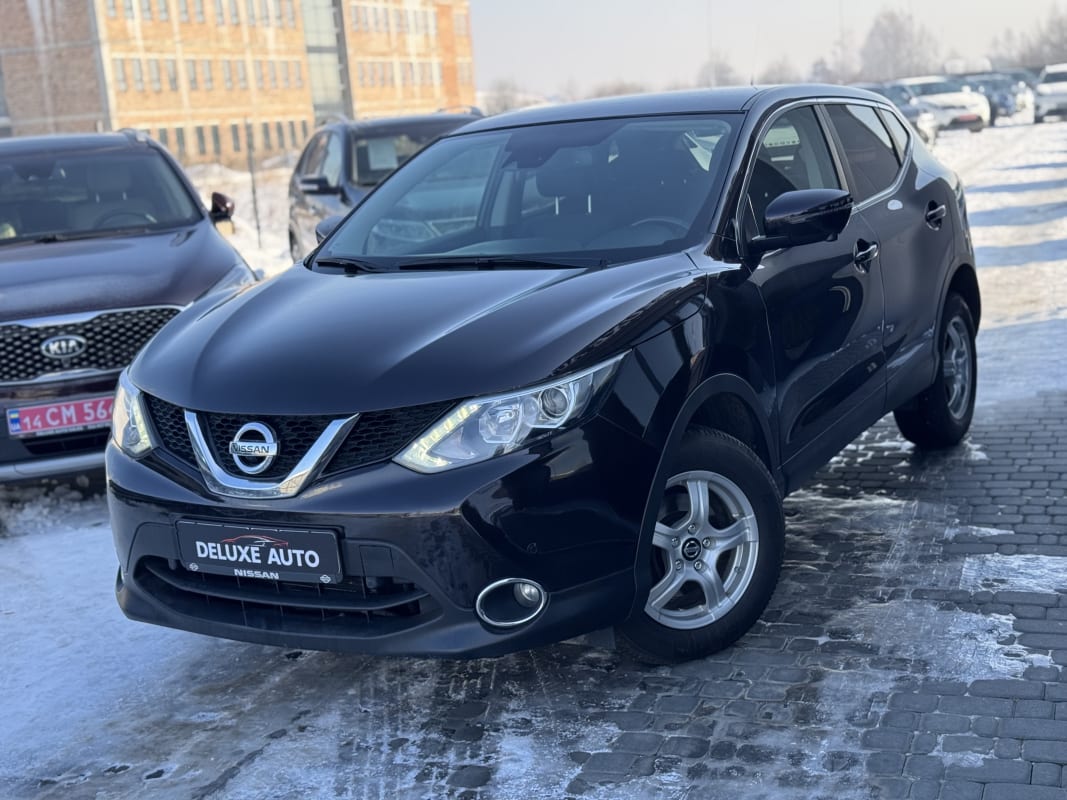 Nissan Qashqai - фото 1