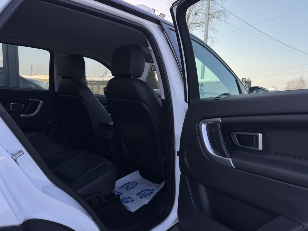 Land Rover Discovery Sport - фото 33