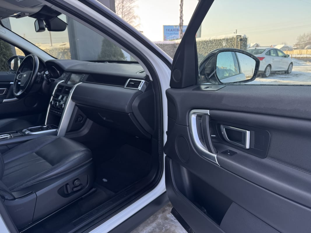 Land Rover Discovery Sport - фото 34