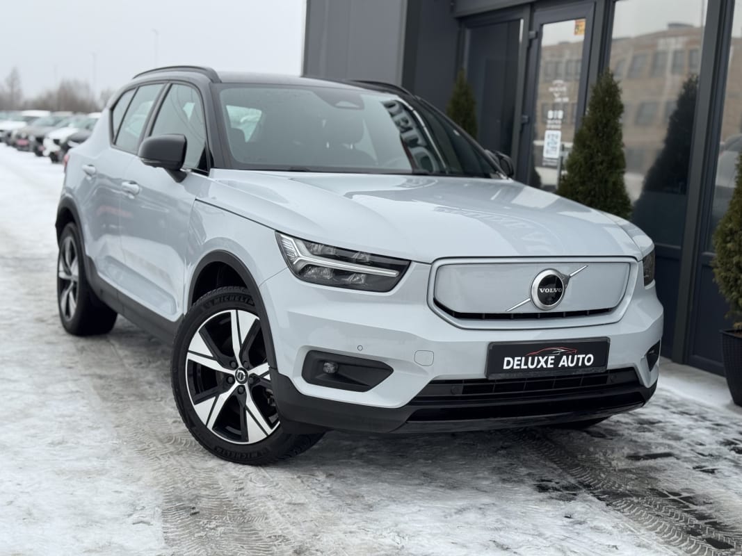 Volvo XC40 - фото 2