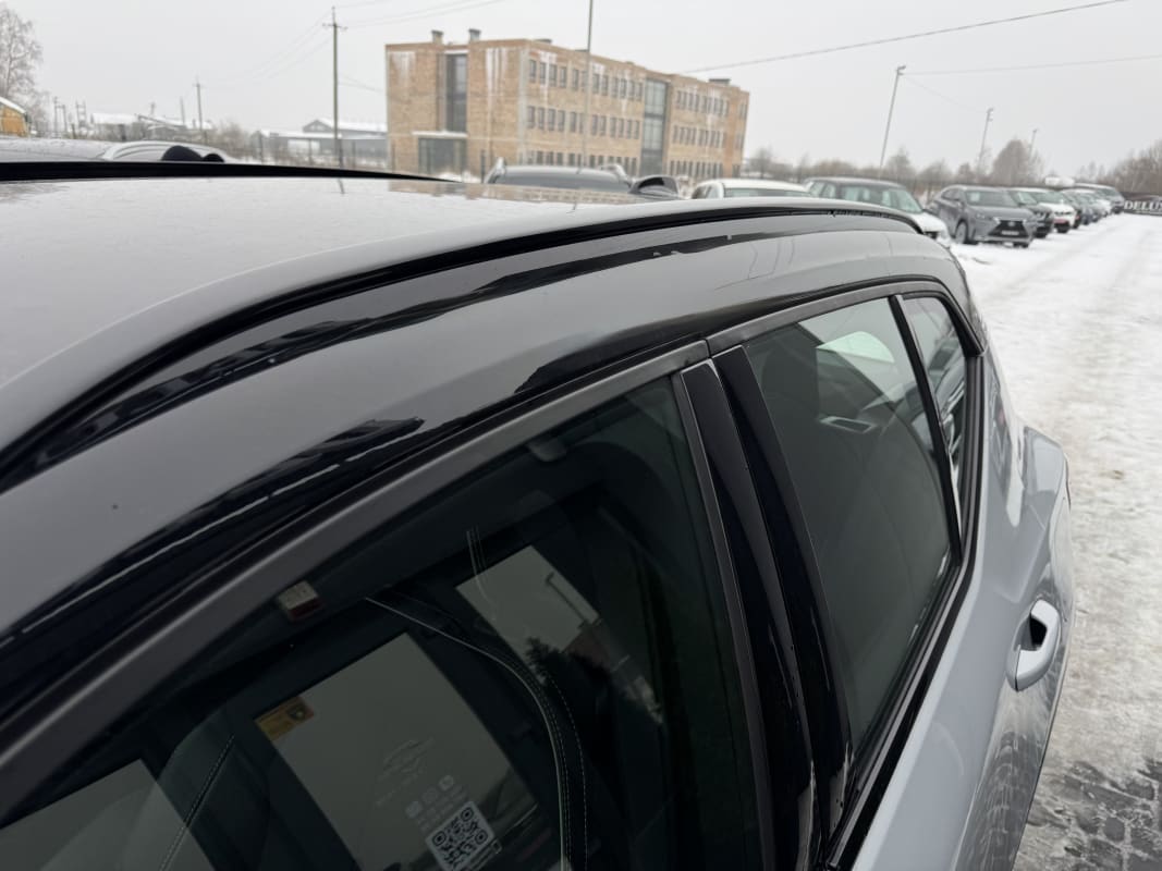 Volvo XC40 - фото 15