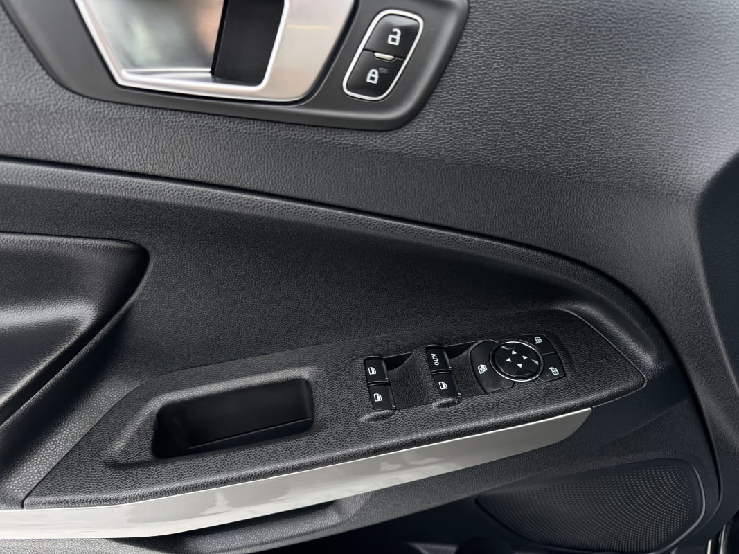 Ford EcoSport Titanium - фото 18