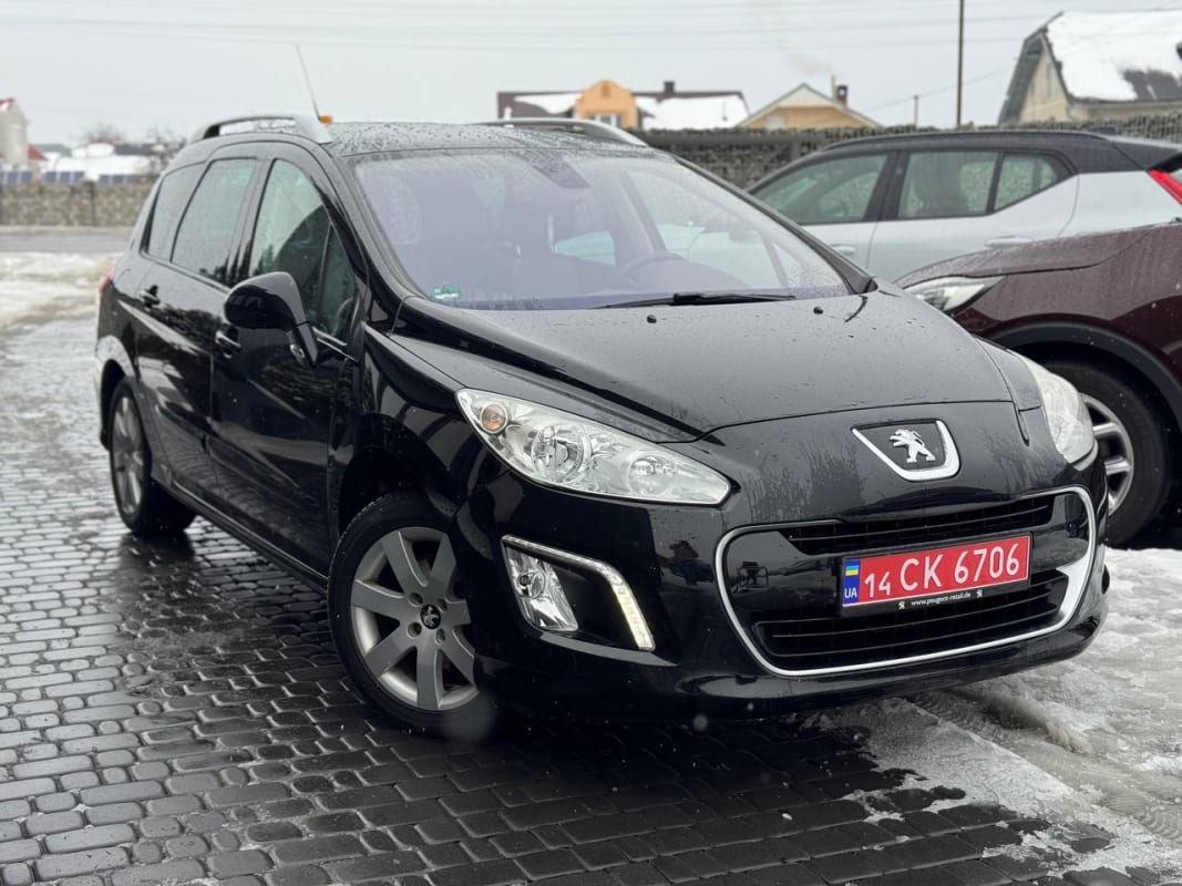 Peugeot 308 - фото 2