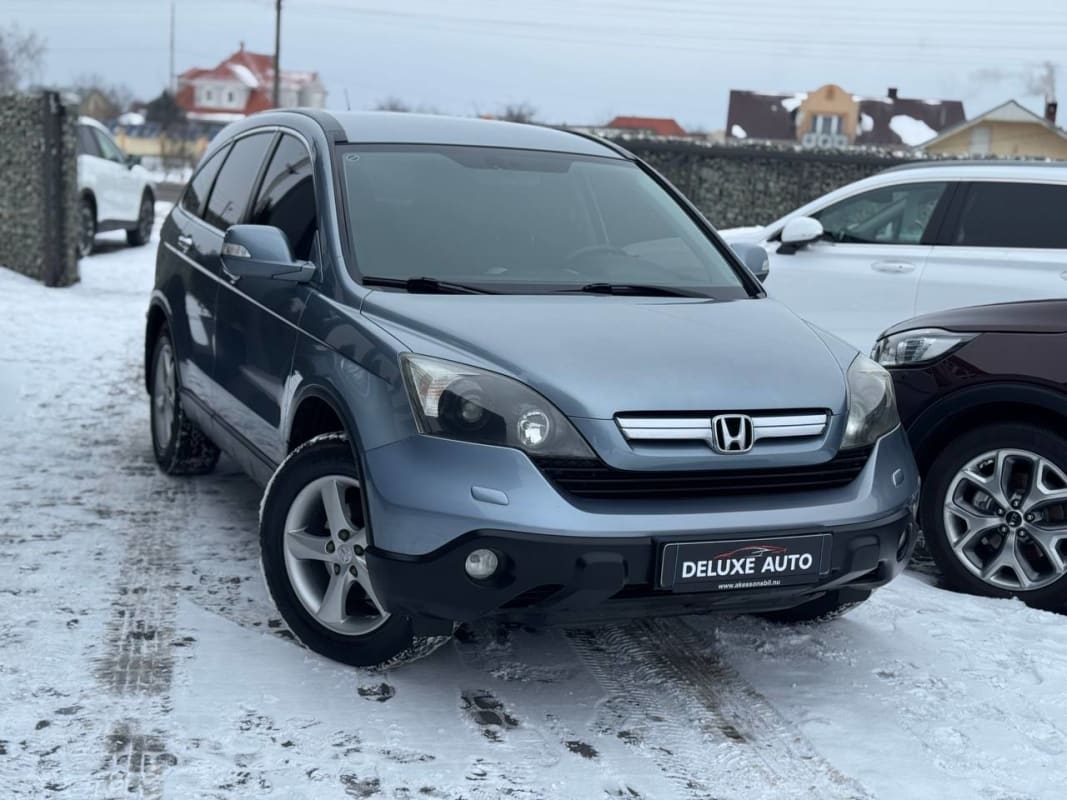 Honda CR-V - фото 1