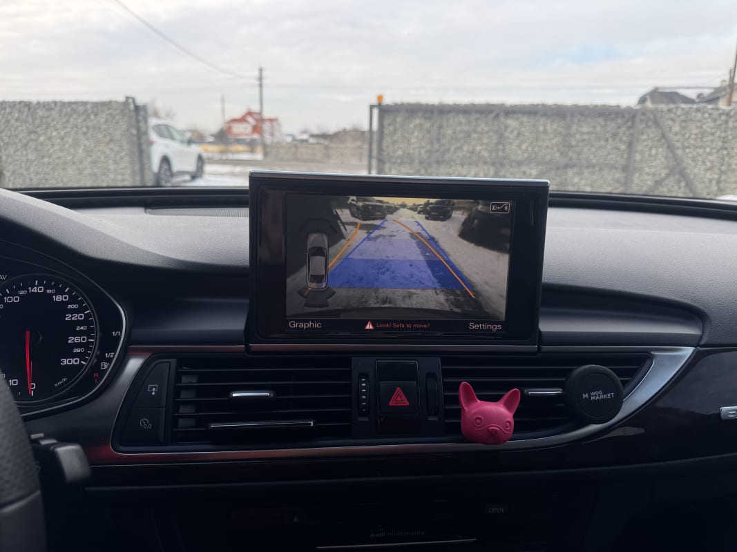 Audi A6 - фото 27