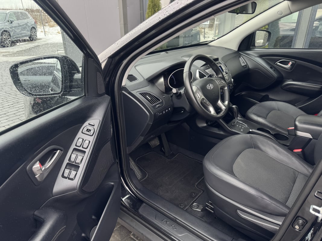 Hyundai ix35 - фото 7