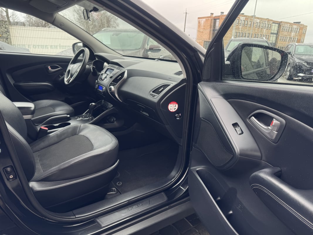 Hyundai ix35 - фото 8