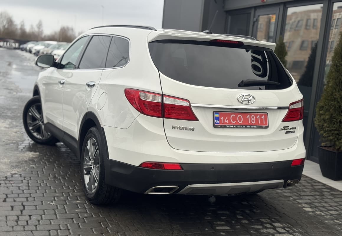 Hyundai Grand Santa Fe Premium+ - фото 2