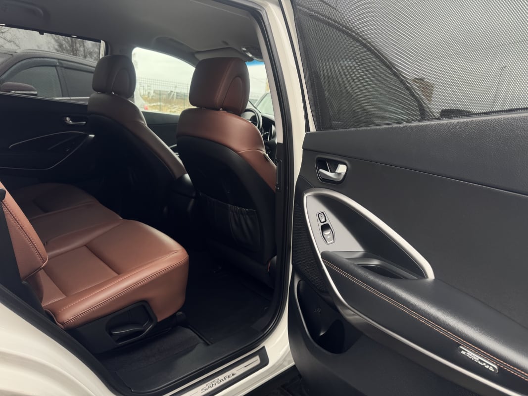 Hyundai Grand Santa Fe Premium+ - фото 8