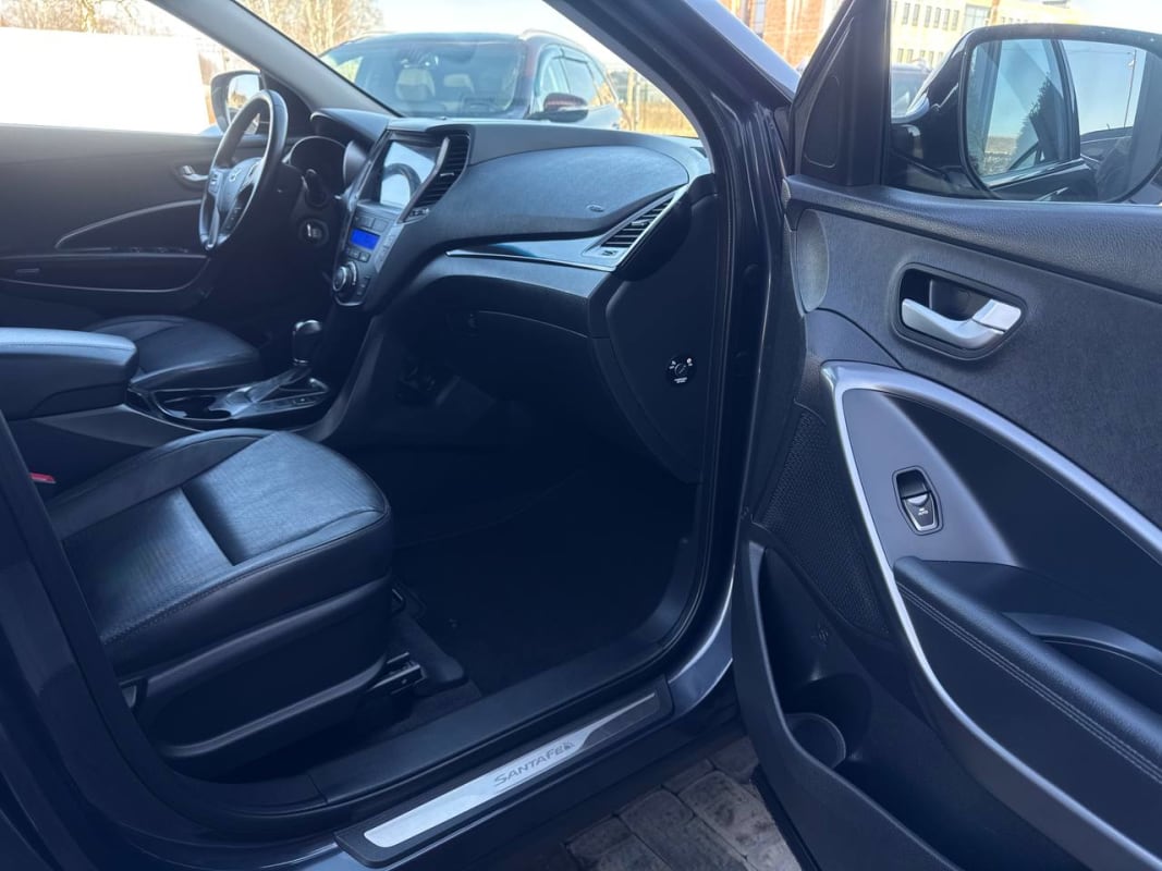 Hyundai Santa Fe - фото 8