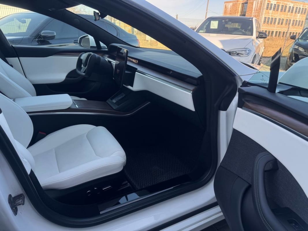 Tesla Model S Dual Motor - фото 7