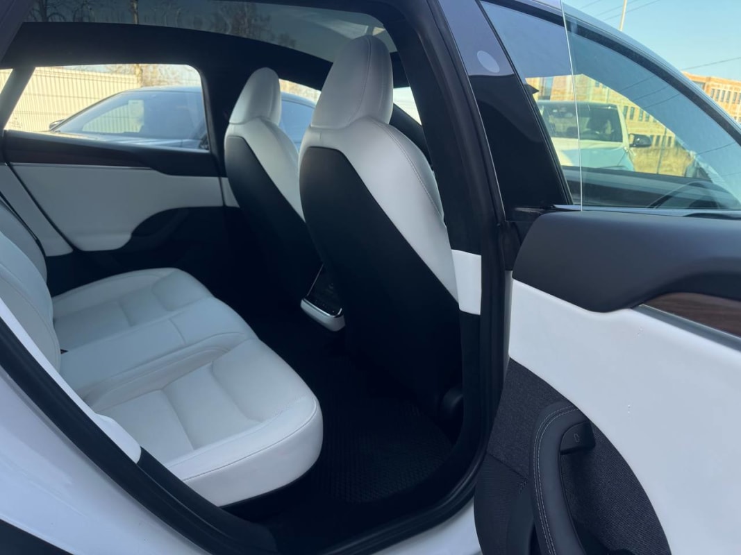 Tesla Model S Dual Motor - фото 5