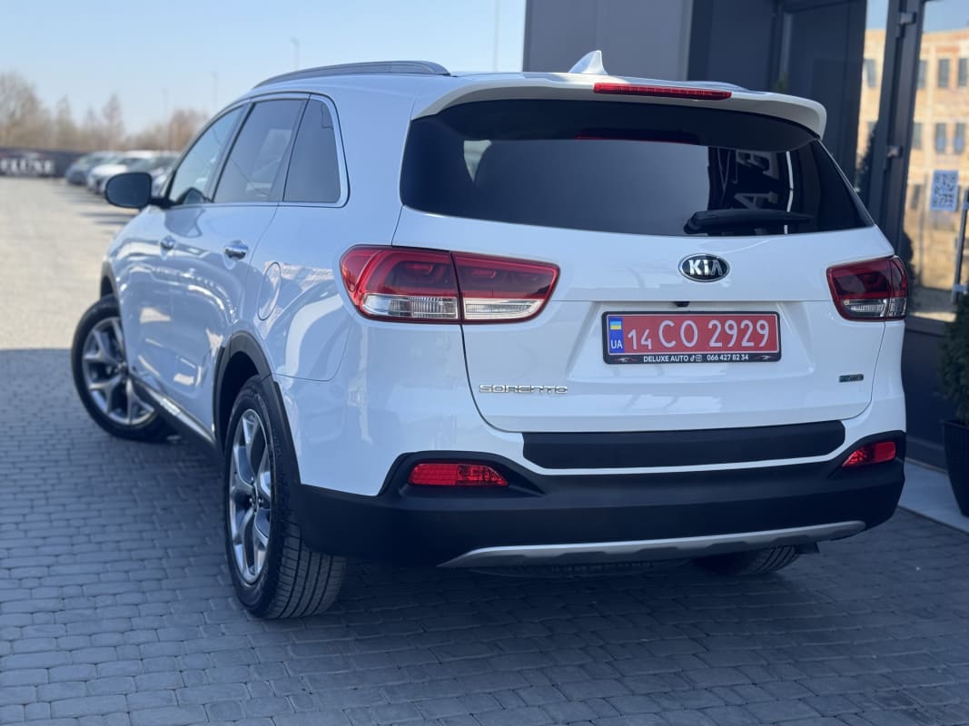 Kia Sorento - фото 2