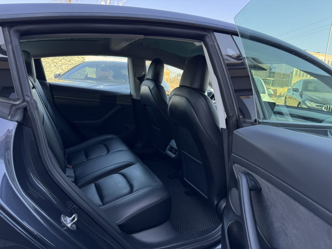 Tesla Model 3 Dual Motor - фото 6