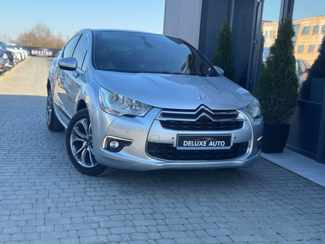 Citroën DS4 - фото 1