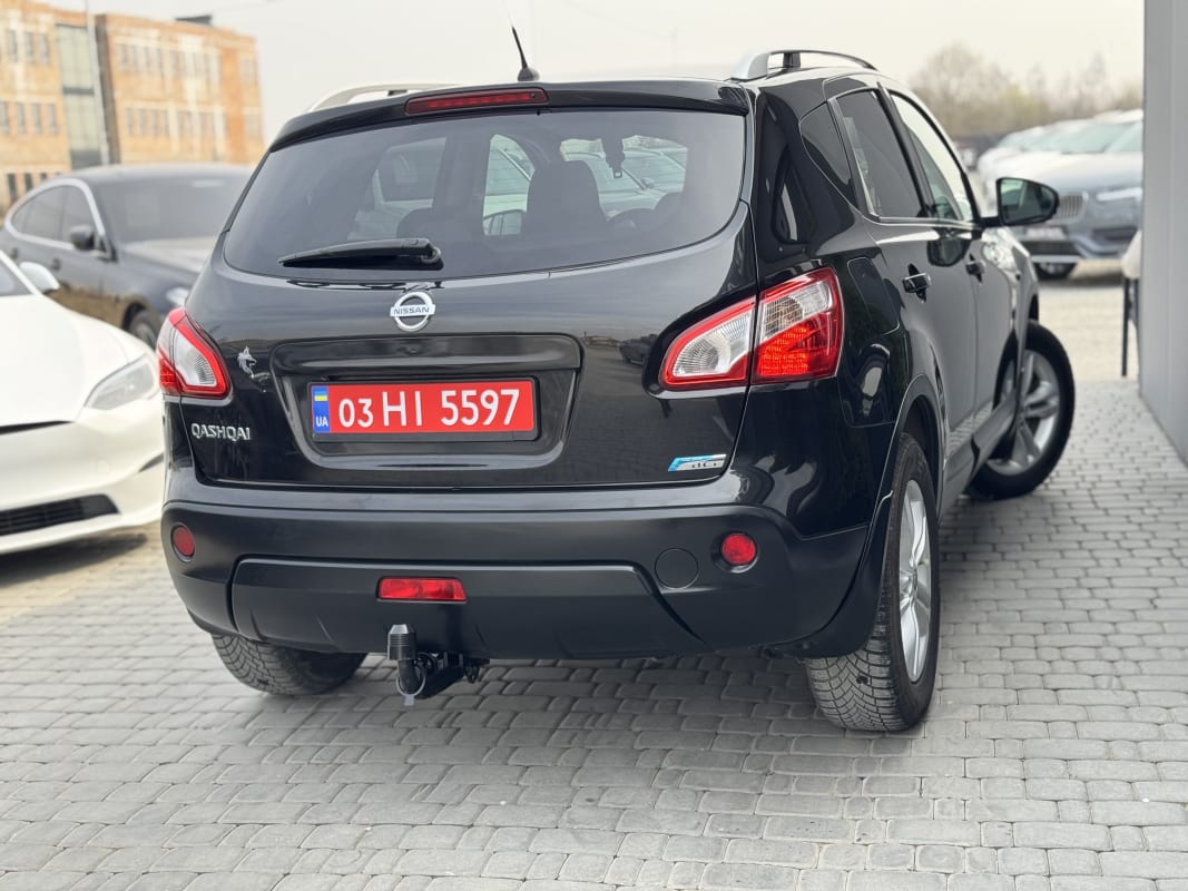 Nissan Qashqai - фото 4