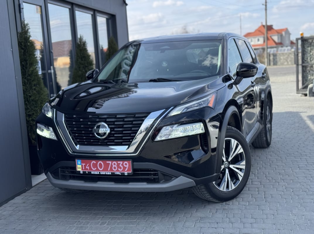 Nissan Rogue SV - фото 1