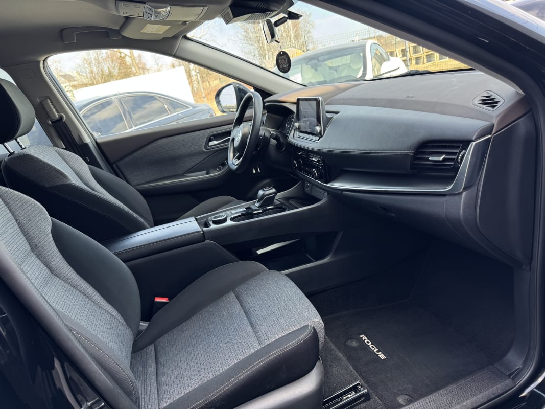 Nissan Rogue SV - фото 7