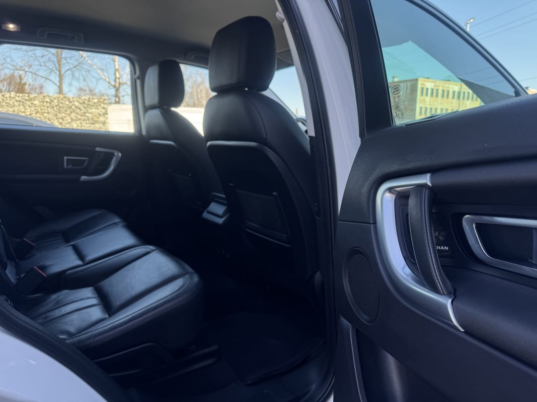 Land Rover Discovery Sport - фото 8