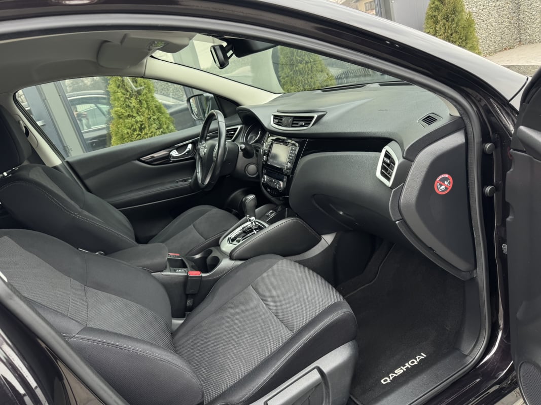 Nissan Qashqai - фото 7