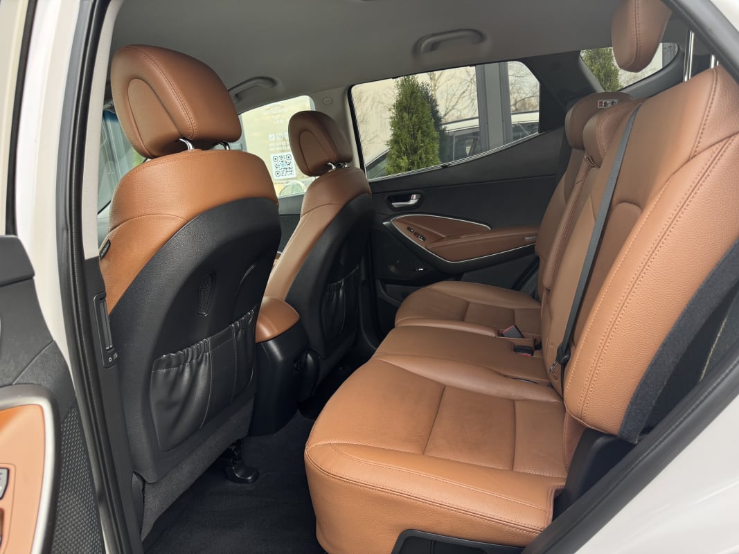 Hyundai Santa Fe Premium + - фото 6