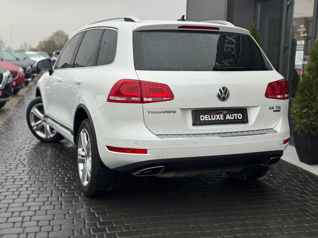 Volkswagen Touareg R-line - фото 2