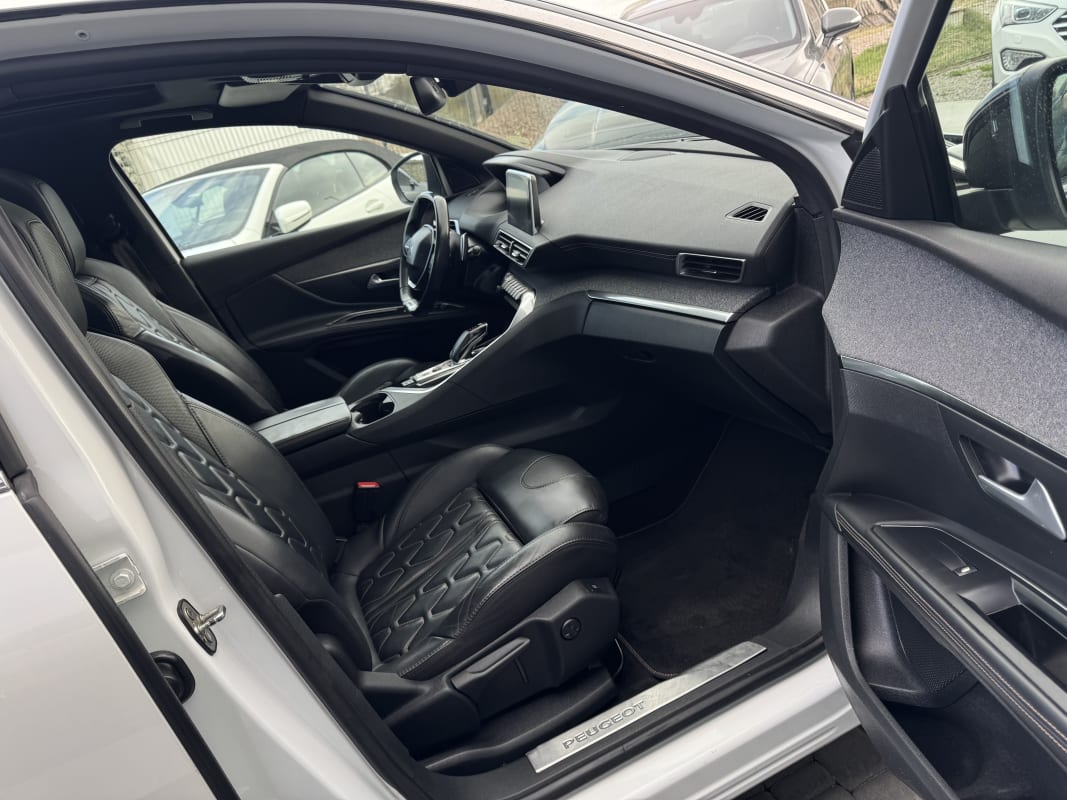 Peugeot 5008 GT-line - фото 8