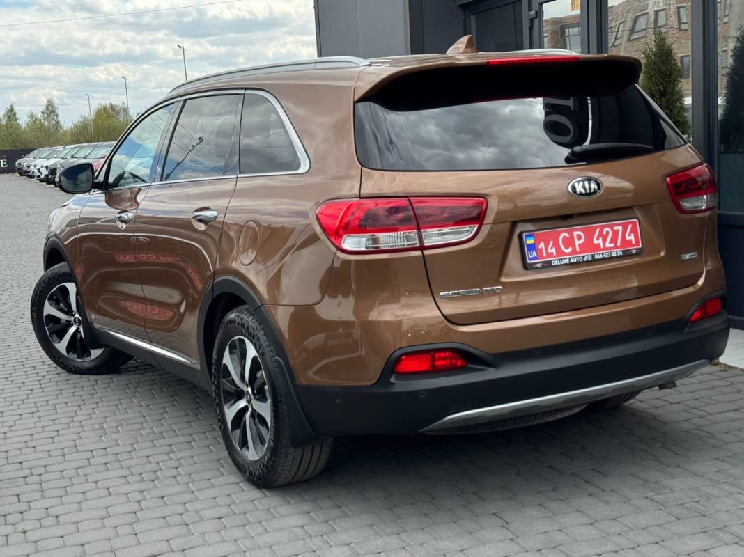 Kia Sorento - фото 4