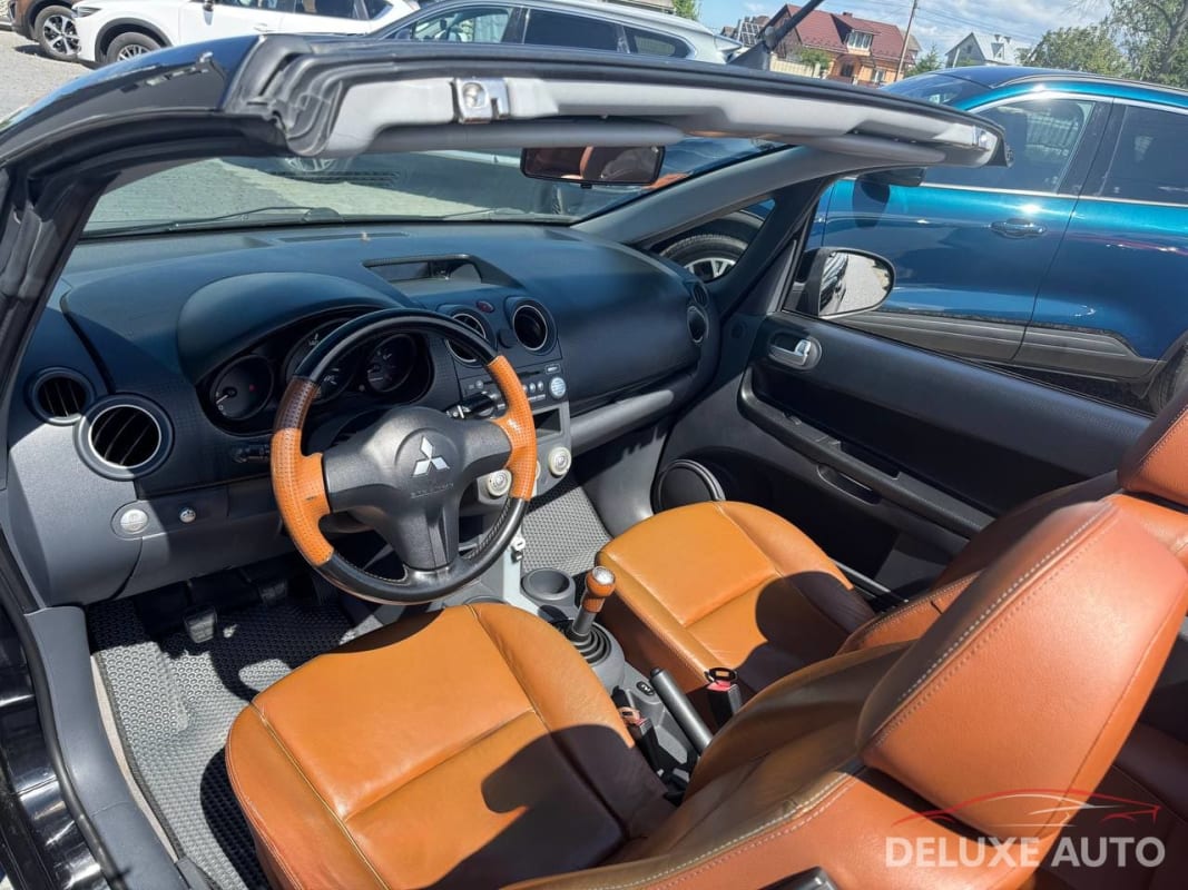 Mitsubishi Colt - фото 5