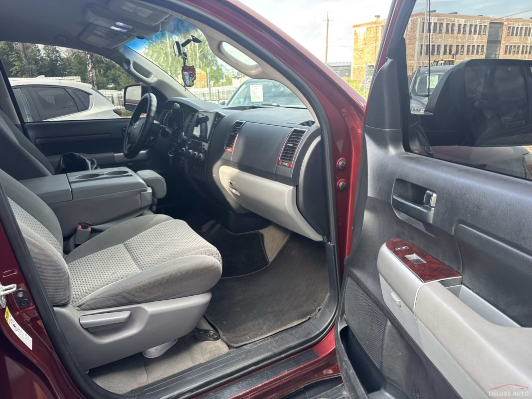 Toyota Tundra - фото 7