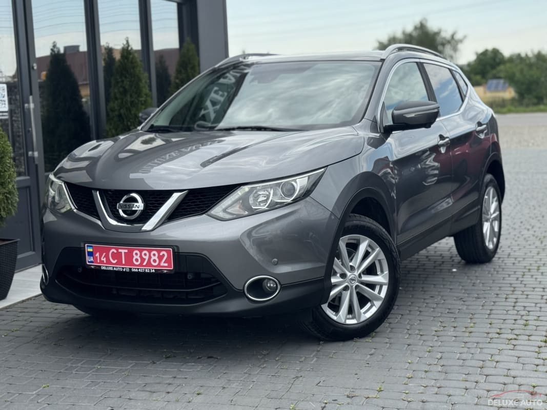 Nissan Qashqai - фото 1
