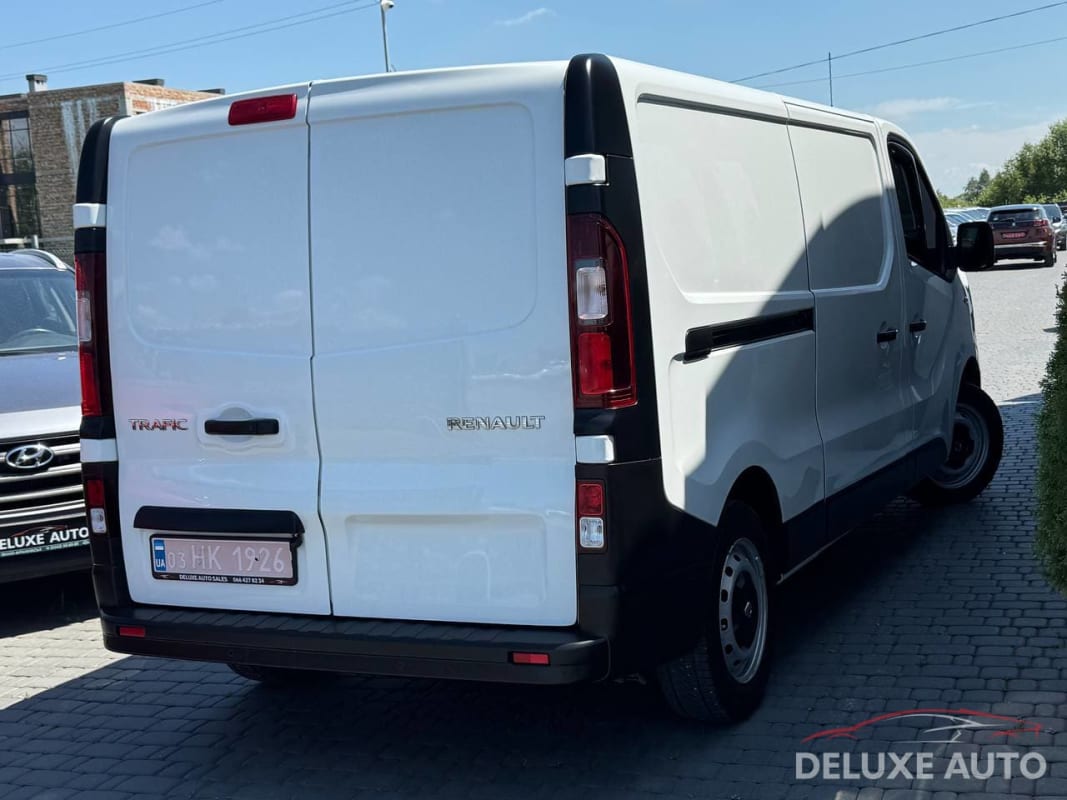 Renault Trafic Long Version - фото 3