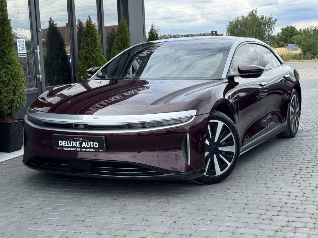 Lucid Air Touring - фото 1