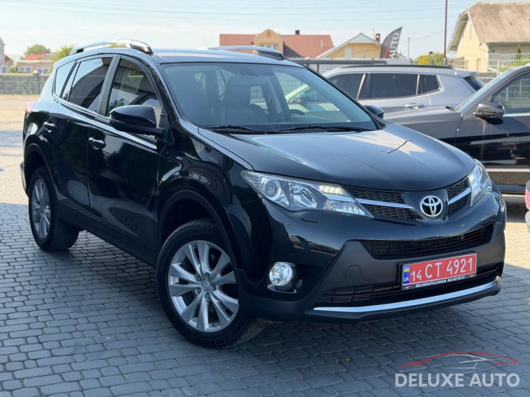 Toyota RAV4 - фото 2
