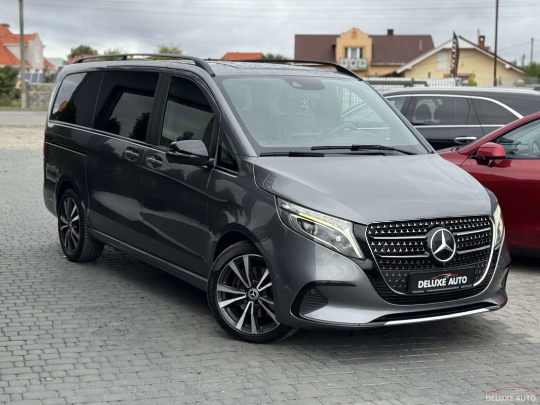 Mercedes-Benz V-Class 300d - фото 1