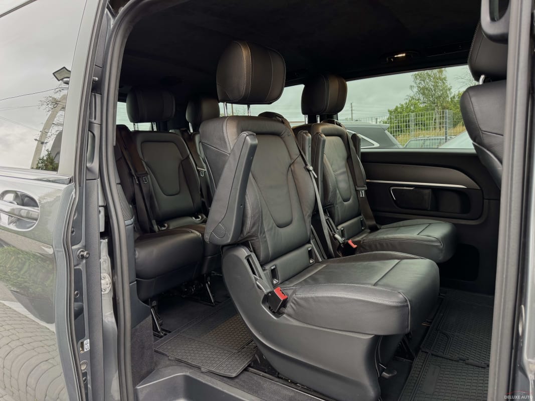 Mercedes-Benz V-Class 300d - фото 8
