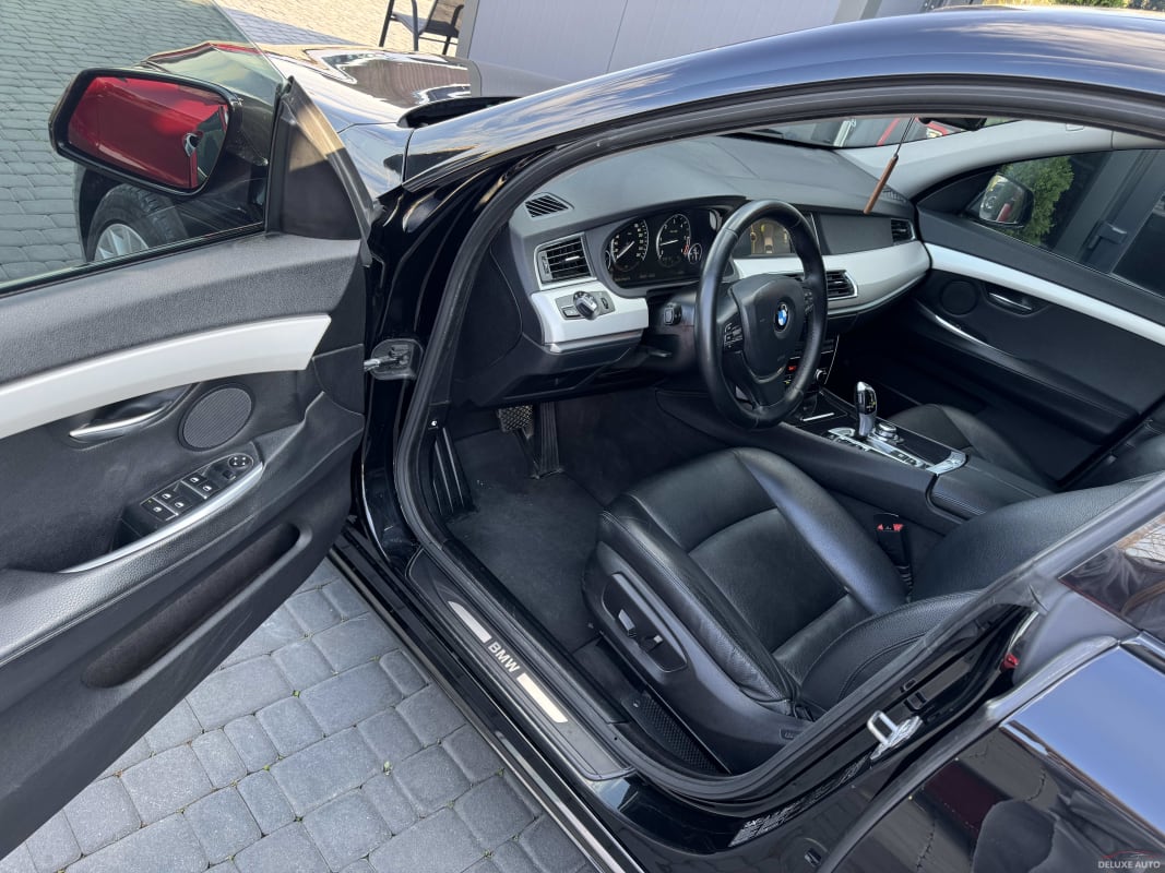 BMW 5 Series 530d GT - фото 8
