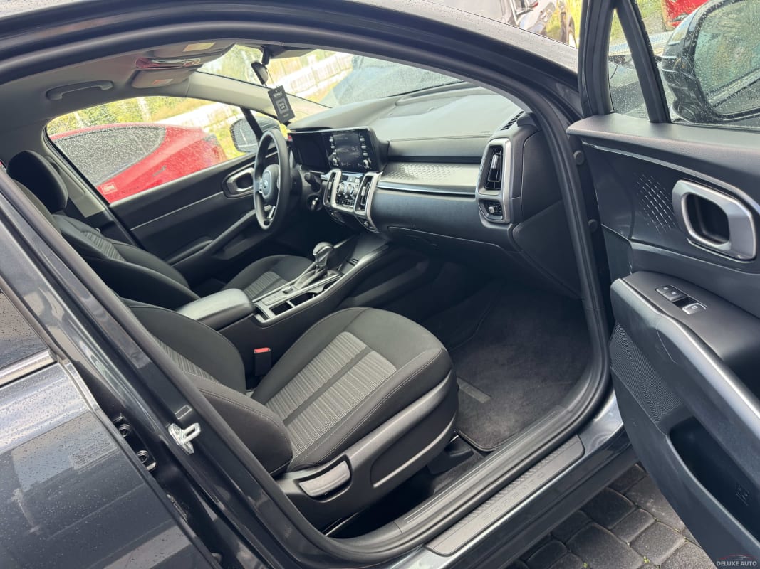 Kia Sorento - фото 7