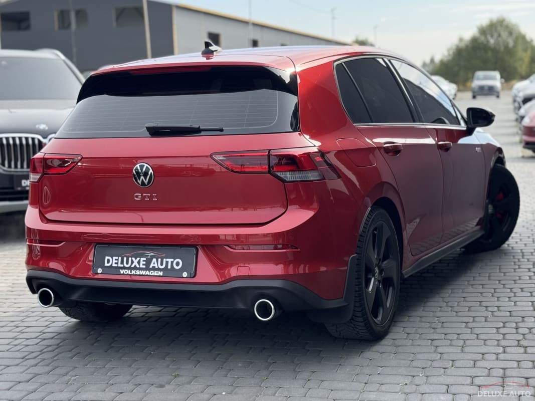 Volkswagen Golf GTI - фото 2