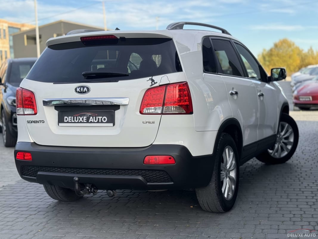 Kia Sorento - фото 3