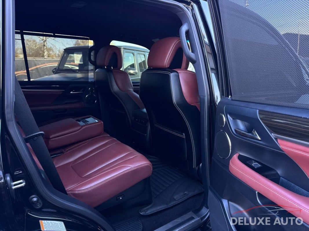 Lexus LX 450d Black Edition - фото 6
