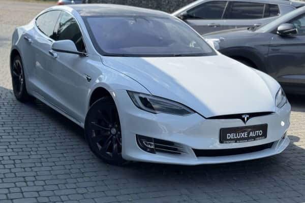 Tesla Model S Dual Motor